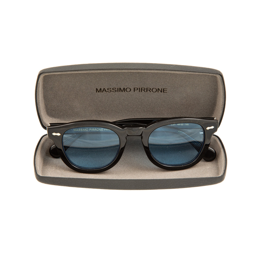 Sunglasses Model Pirrone