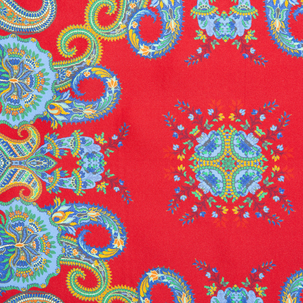 Silk Pocket Square hand rolled edges