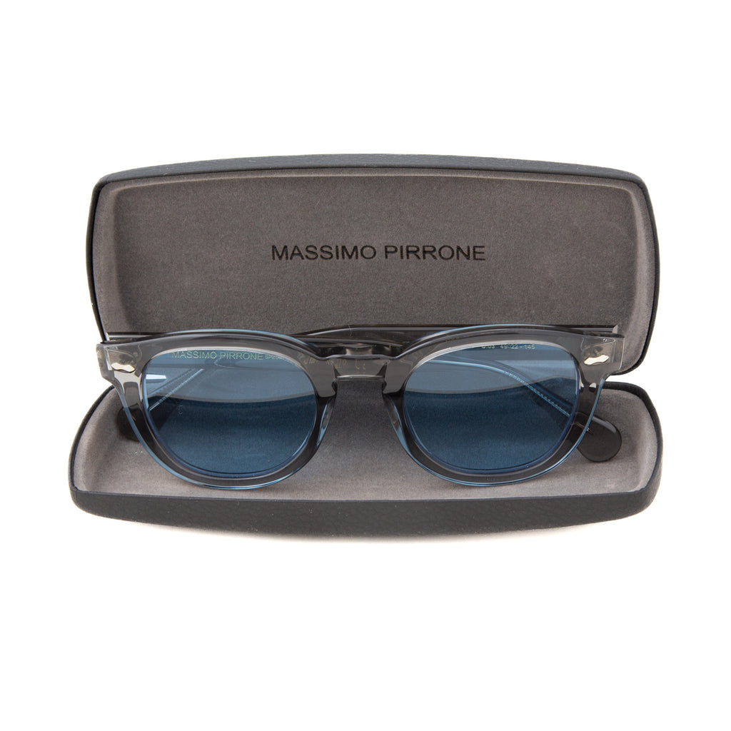 Sunglasses Model Pirrone