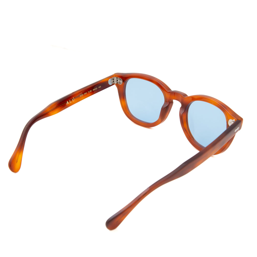 Sunglasses Model Pirrone