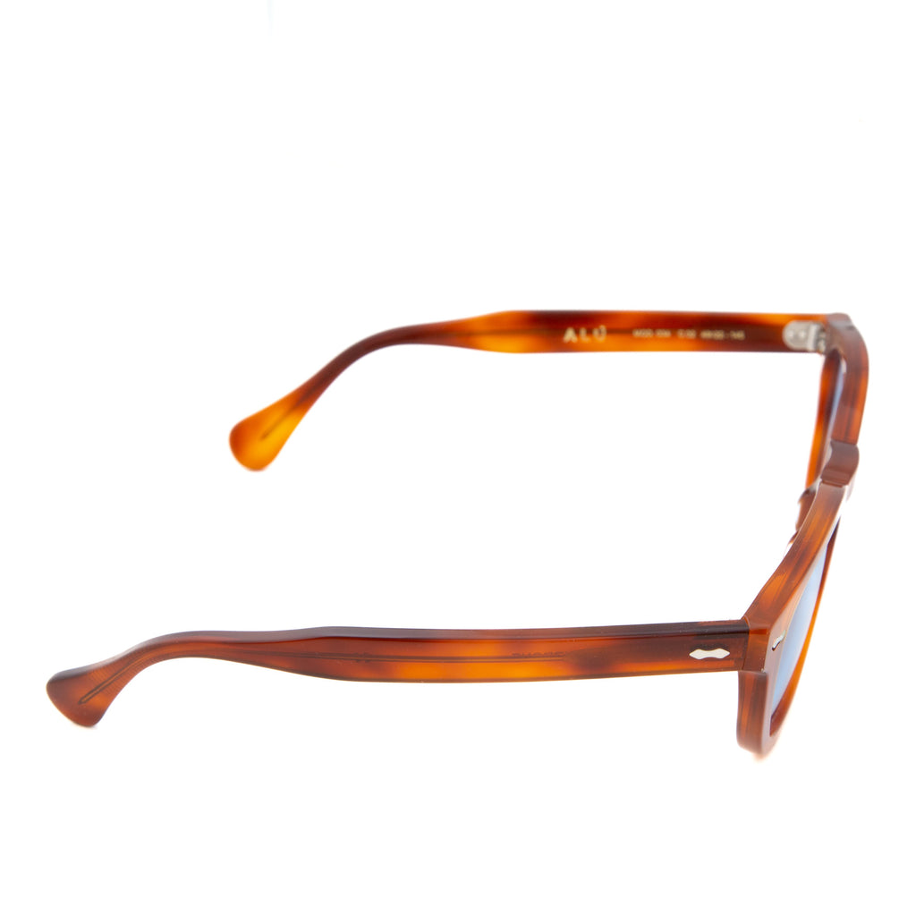 Sunglasses Model Pirrone
