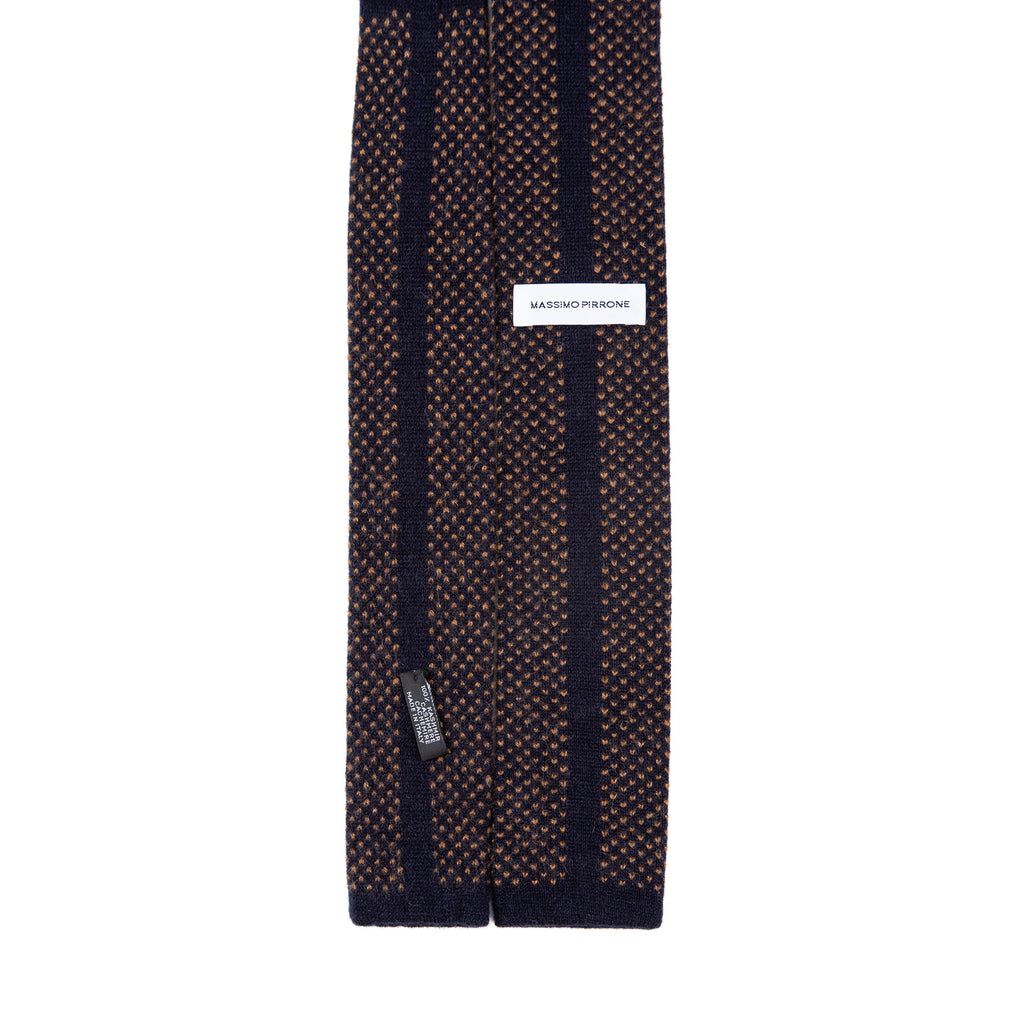 3 FOLD KNITTED 100 % CASHMERE TIE